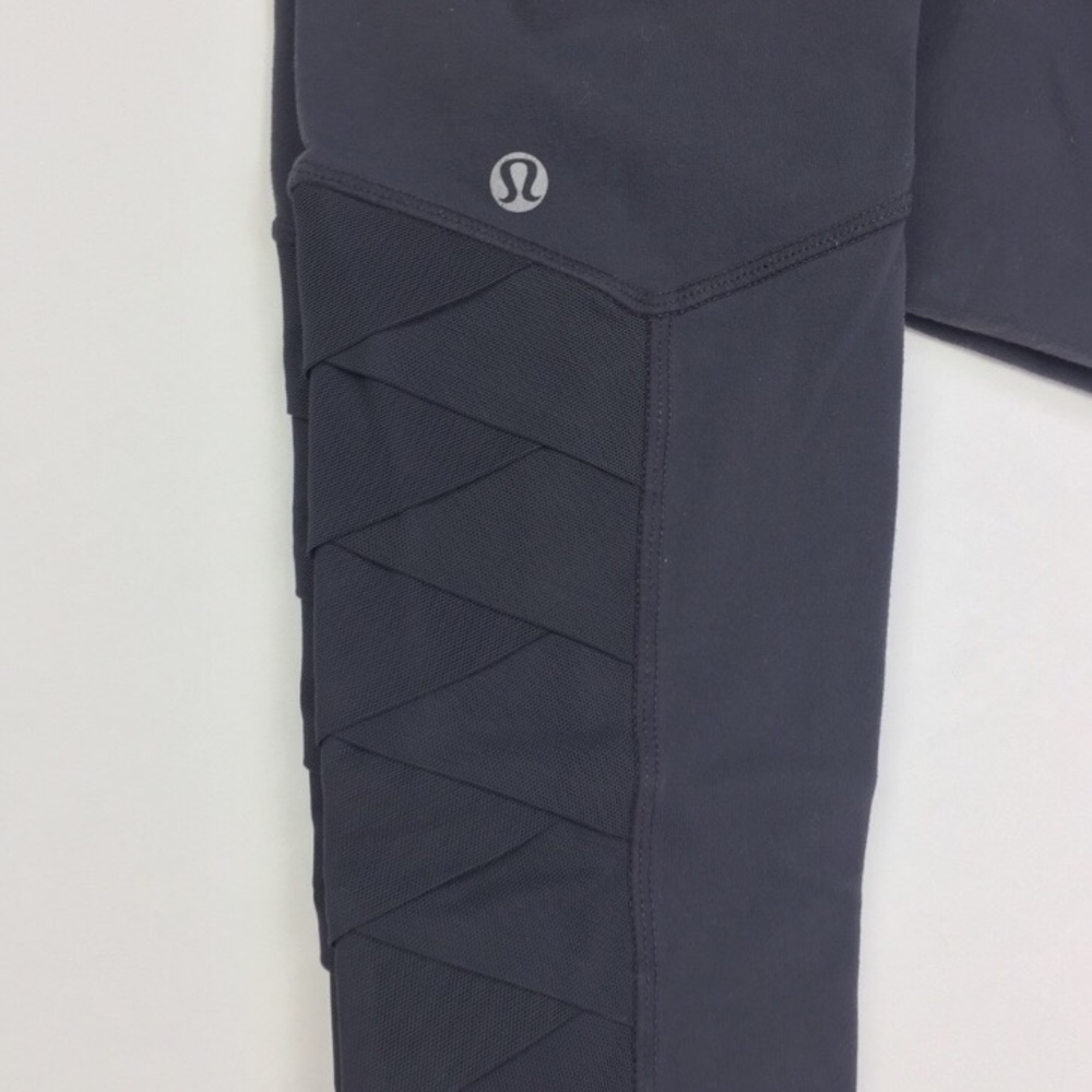 Lululemon Repetition pants in gray color size 6 - Picture 2 of 7
